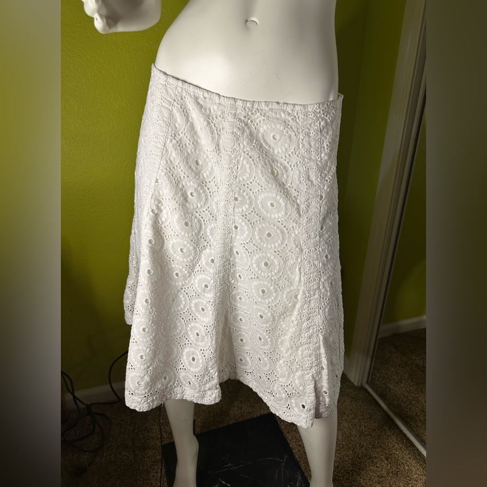 CAbi White ‘Embroidered’ Midi Skirt